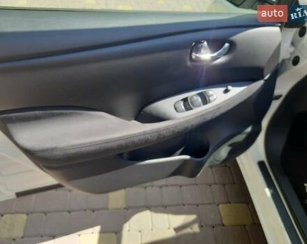 Білий Ніссан Ліф, об'ємом двигуна 0 л та пробігом 79 тис. км за 7150 $, фото 26 на Automoto.ua