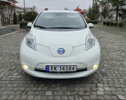 Белый Ниссан Лиф, объемом двигателя 0 л и пробегом 73 тыс. км за 5900 $, фото 32 на Automoto.ua