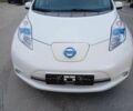 Білий Ніссан Ліф, об'ємом двигуна 0 л та пробігом 84 тис. км за 5400 $, фото 3 на Automoto.ua