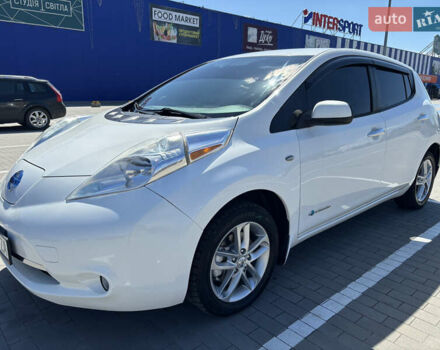 Білий Ніссан Ліф, об'ємом двигуна 0 л та пробігом 114 тис. км за 6999 $, фото 7 на Automoto.ua