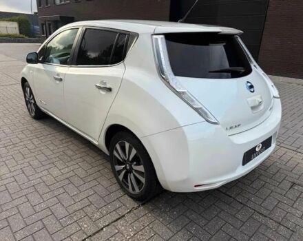 Белый Ниссан Лиф, объемом двигателя 0 л и пробегом 75 тыс. км за 1100 $, фото 3 на Automoto.ua