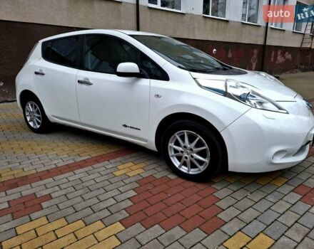 Белый Ниссан Лиф, объемом двигателя 0 л и пробегом 119 тыс. км за 6500 $, фото 8 на Automoto.ua