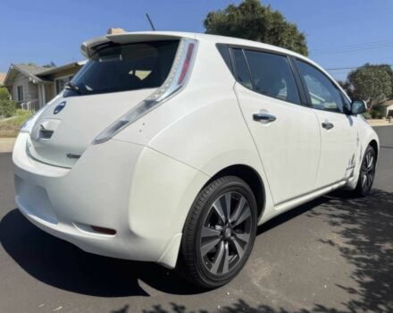 Белый Ниссан Лиф, объемом двигателя 0 л и пробегом 79 тыс. км за 1200 $, фото 5 на Automoto.ua