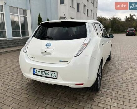 Белый Ниссан Лиф, объемом двигателя 0 л и пробегом 91 тыс. км за 8700 $, фото 6 на Automoto.ua