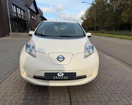 Белый Ниссан Лиф, объемом двигателя 0 л и пробегом 75 тыс. км за 1100 $, фото 1 на Automoto.ua