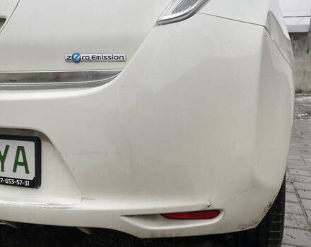 Білий Ніссан Ліф, об'ємом двигуна 0 л та пробігом 112 тис. км за 7550 $, фото 3 на Automoto.ua