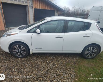 Білий Ніссан Ліф, об'ємом двигуна 0 л та пробігом 102 тис. км за 6200 $, фото 7 на Automoto.ua