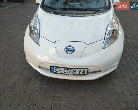 Белый Ниссан Лиф, объемом двигателя 0 л и пробегом 82 тыс. км за 13200 $, фото 20 на Automoto.ua