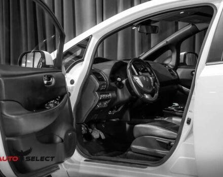 Білий Ніссан Ліф, об'ємом двигуна 0 л та пробігом 115 тис. км за 7300 $, фото 7 на Automoto.ua