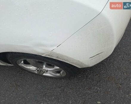 Белый Ниссан Лиф, объемом двигателя 0 л и пробегом 136 тыс. км за 7000 $, фото 4 на Automoto.ua