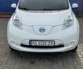 Білий Ніссан Ліф, об'ємом двигуна 0 л та пробігом 65 тис. км за 7500 $, фото 1 на Automoto.ua