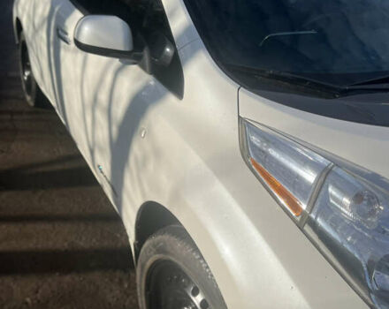 Білий Ніссан Ліф, об'ємом двигуна 0 л та пробігом 95 тис. км за 5999 $, фото 10 на Automoto.ua