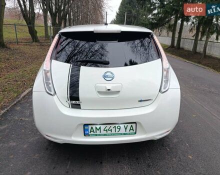 Белый Ниссан Лиф, объемом двигателя 0 л и пробегом 67 тыс. км за 7500 $, фото 44 на Automoto.ua