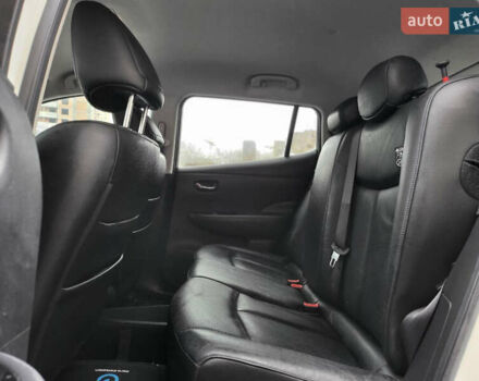 Белый Ниссан Лиф, объемом двигателя 0 л и пробегом 132 тыс. км за 7900 $, фото 17 на Automoto.ua