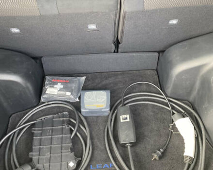 Білий Ніссан Ліф, об'ємом двигуна 0 л та пробігом 122 тис. км за 6500 $, фото 11 на Automoto.ua