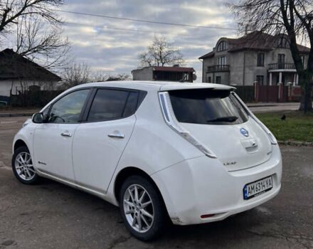 Белый Ниссан Лиф, объемом двигателя 0 л и пробегом 96 тыс. км за 8200 $, фото 4 на Automoto.ua