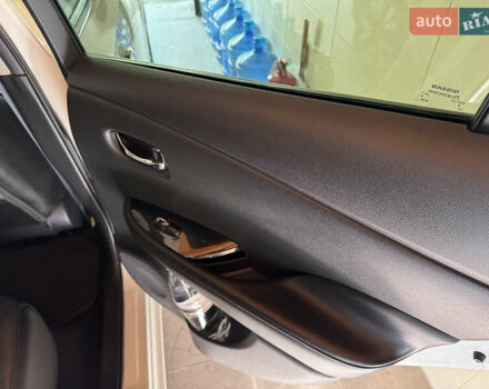 Білий Ніссан Ліф, об'ємом двигуна 0 л та пробігом 93 тис. км за 7900 $, фото 32 на Automoto.ua