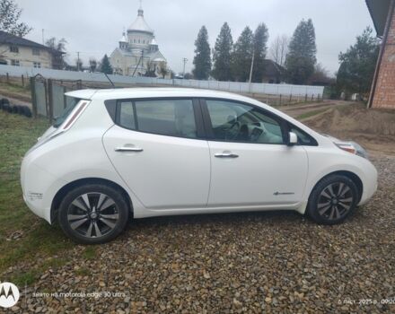 Білий Ніссан Ліф, об'ємом двигуна 0 л та пробігом 102 тис. км за 6200 $, фото 3 на Automoto.ua