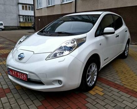 Белый Ниссан Лиф, объемом двигателя 0 л и пробегом 119 тыс. км за 6500 $, фото 59 на Automoto.ua