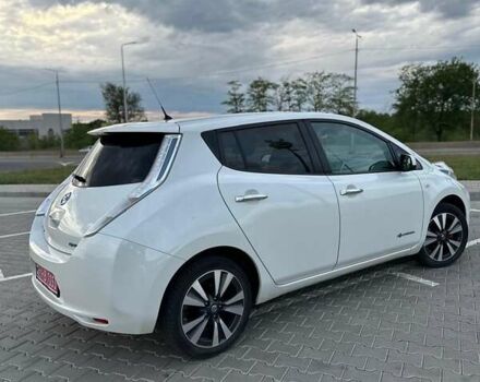 Білий Ніссан Ліф, об'ємом двигуна 0 л та пробігом 156 тис. км за 6899 $, фото 15 на Automoto.ua