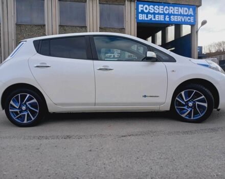 Білий Ніссан Ліф, об'ємом двигуна 0 л та пробігом 84 тис. км за 5400 $, фото 4 на Automoto.ua