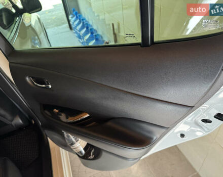 Білий Ніссан Ліф, об'ємом двигуна 0 л та пробігом 93 тис. км за 7900 $, фото 33 на Automoto.ua