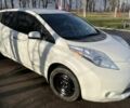 Белый Ниссан Лиф, объемом двигателя 3.5 л и пробегом 95 тыс. км за 5900 $, фото 1 на Automoto.ua