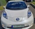 Білий Ніссан Ліф, об'ємом двигуна 0 л та пробігом 148 тис. км за 7500 $, фото 1 на Automoto.ua