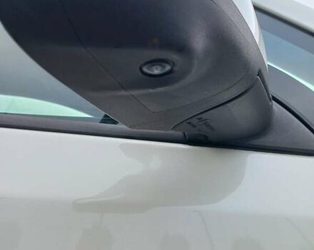 Белый Ниссан Лиф, объемом двигателя 0 л и пробегом 41 тыс. км за 8659 $, фото 57 на Automoto.ua