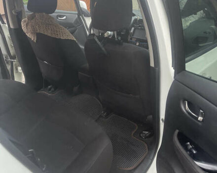 Белый Ниссан Лиф, объемом двигателя 0 л и пробегом 105 тыс. км за 6950 $, фото 10 на Automoto.ua