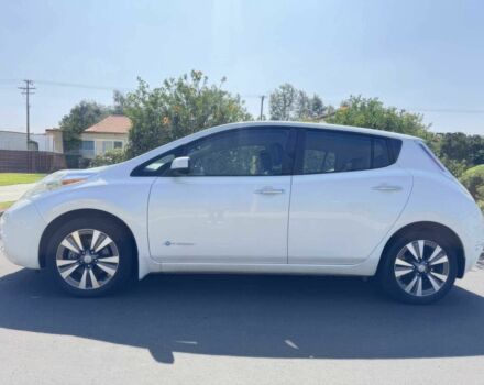 Белый Ниссан Лиф, объемом двигателя 0 л и пробегом 79 тыс. км за 1200 $, фото 3 на Automoto.ua