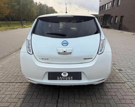 Белый Ниссан Лиф, объемом двигателя 0 л и пробегом 75 тыс. км за 1100 $, фото 4 на Automoto.ua