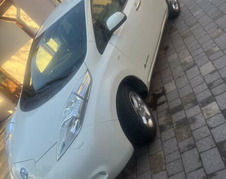 Белый Ниссан Лиф, объемом двигателя 0 л и пробегом 105 тыс. км за 6950 $, фото 7 на Automoto.ua