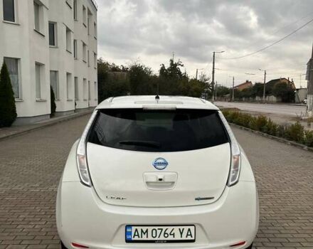 Белый Ниссан Лиф, объемом двигателя 0 л и пробегом 91 тыс. км за 8700 $, фото 5 на Automoto.ua