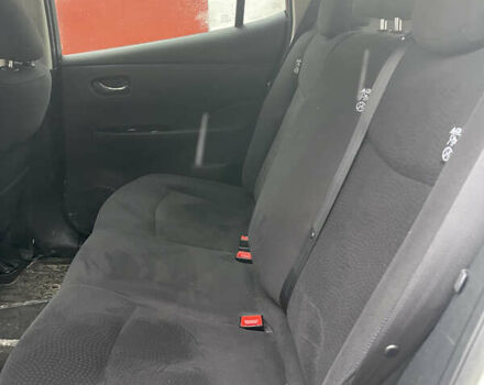 Білий Ніссан Ліф, об'ємом двигуна 0 л та пробігом 112 тис. км за 7550 $, фото 17 на Automoto.ua