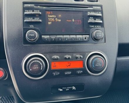 Білий Ніссан Ліф, об'ємом двигуна 0 л та пробігом 126 тис. км за 6500 $, фото 10 на Automoto.ua