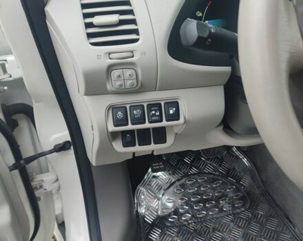 Білий Ніссан Ліф, об'ємом двигуна 0 л та пробігом 102 тис. км за 6200 $, фото 15 на Automoto.ua