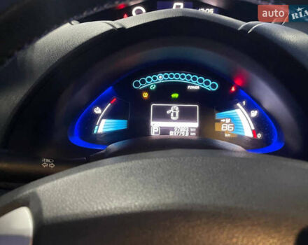 Білий Ніссан Ліф, об'ємом двигуна 0 л та пробігом 100 тис. км за 7100 $, фото 11 на Automoto.ua