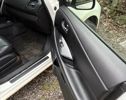 Белый Ниссан Лиф, объемом двигателя 0 л и пробегом 220 тыс. км за 5200 $, фото 11 на Automoto.ua