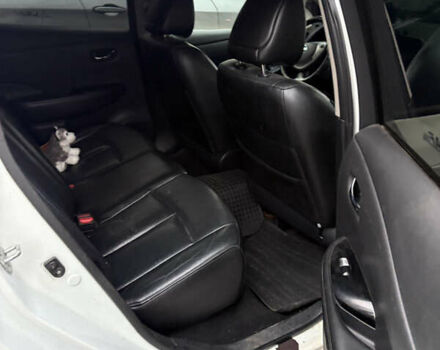 Белый Ниссан Лиф, объемом двигателя 0 л и пробегом 220 тыс. км за 5200 $, фото 12 на Automoto.ua