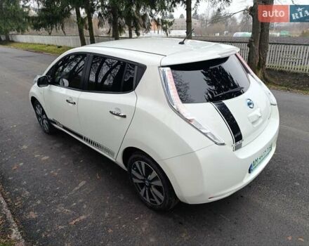 Белый Ниссан Лиф, объемом двигателя 0 л и пробегом 67 тыс. км за 7500 $, фото 37 на Automoto.ua