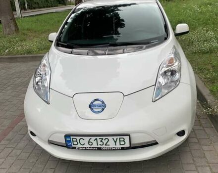 Белый Ниссан Лиф, объемом двигателя 0 л и пробегом 112 тыс. км за 6500 $, фото 4 на Automoto.ua