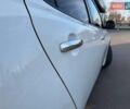Белый Ниссан Лиф, объемом двигателя 0 л и пробегом 142 тыс. км за 8100 $, фото 11 на Automoto.ua
