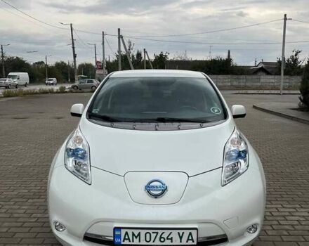 Белый Ниссан Лиф, объемом двигателя 0 л и пробегом 91 тыс. км за 8700 $, фото 1 на Automoto.ua