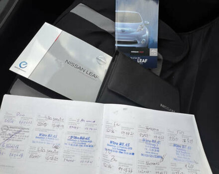 Белый Ниссан Лиф, объемом двигателя 0 л и пробегом 96 тыс. км за 8200 $, фото 16 на Automoto.ua