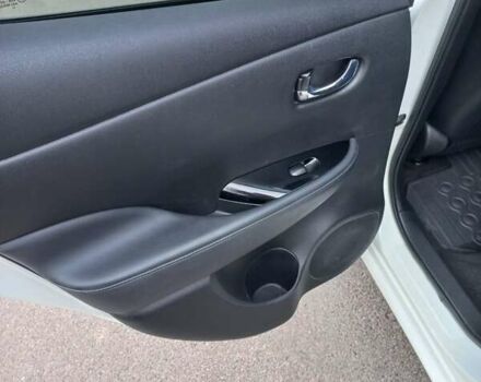 Белый Ниссан Лиф, объемом двигателя 0 л и пробегом 41 тыс. км за 8659 $, фото 39 на Automoto.ua