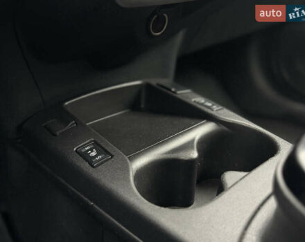 Белый Ниссан Лиф, объемом двигателя 0 л и пробегом 91 тыс. км за 7400 $, фото 22 на Automoto.ua