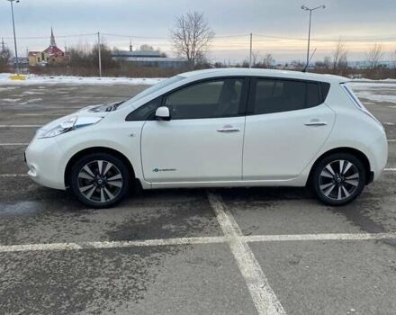 Белый Ниссан Лиф, объемом двигателя 0 л и пробегом 110 тыс. км за 14500 $, фото 2 на Automoto.ua