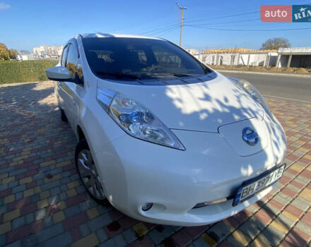 Білий Ніссан Ліф, об'ємом двигуна 0 л та пробігом 53 тис. км за 7700 $, фото 15 на Automoto.ua