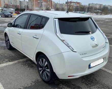 Белый Ниссан Лиф, объемом двигателя 0 л и пробегом 110 тыс. км за 14500 $, фото 3 на Automoto.ua